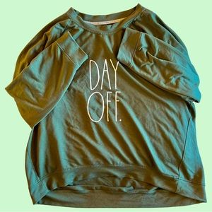 Women's "DAY OFF" Studio Raglan Sweatshirt